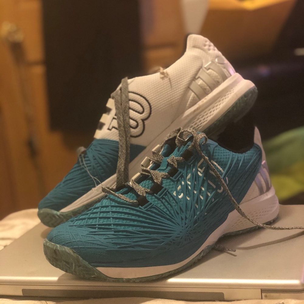 Wilson kaos 10.5 men’s shoes